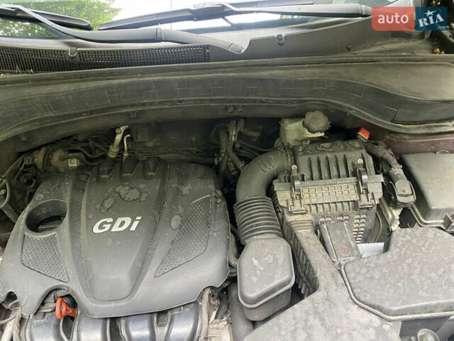 Червоний Кіа Соренто, об'ємом двигуна 2.35 л та пробігом 185 тис. км за 12100 $, фото 18 на Automoto.ua