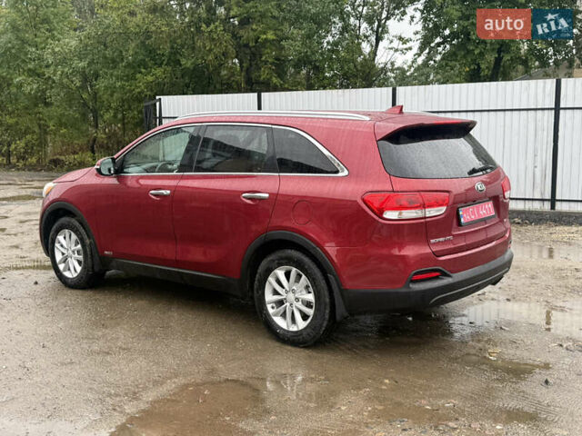 Красный Киа Соренто, объемом двигателя 2.4 л и пробегом 202 тыс. км за 13499 $, фото 4 на Automoto.ua