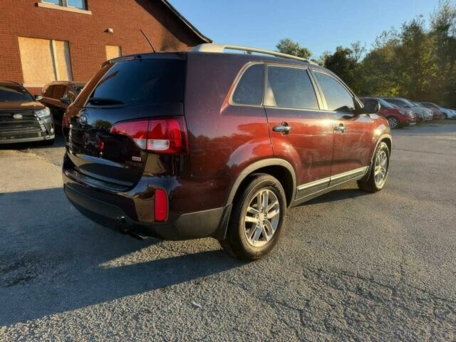 Красный Киа Соренто, объемом двигателя 2.4 л и пробегом 77 тыс. км за 3150 $, фото 3 на Automoto.ua