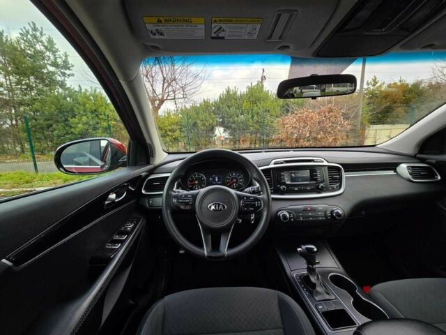 Красный Киа Соренто, объемом двигателя 2.4 л и пробегом 160 тыс. км за 12499 $, фото 13 на Automoto.ua