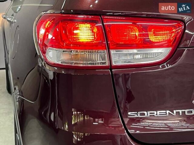 Красный Киа Соренто, объемом двигателя 2.36 л и пробегом 113 тыс. км за 15700 $, фото 24 на Automoto.ua