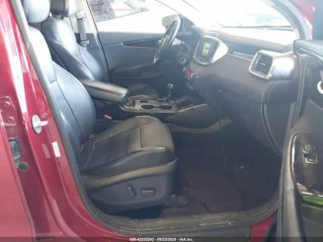 Красный Киа Соренто, объемом двигателя 3.3 л и пробегом 85 тыс. км за 2000 $, фото 11 на Automoto.ua