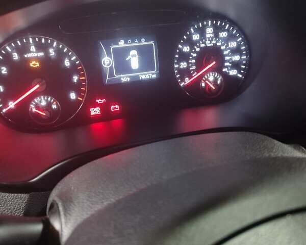 Красный Киа Соренто, объемом двигателя 2.4 л и пробегом 119 тыс. км за 15500 $, фото 6 на Automoto.ua