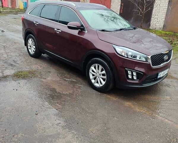 Красный Киа Соренто, объемом двигателя 2.4 л и пробегом 119 тыс. км за 15500 $, фото 9 на Automoto.ua