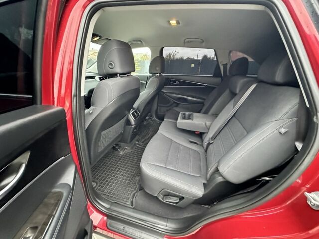 Червоний Кіа Соренто, об'ємом двигуна 2.4 л та пробігом 144 тис. км за 14500 $, фото 13 на Automoto.ua