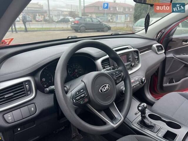 Красный Киа Соренто, объемом двигателя 2.36 л и пробегом 128 тыс. км за 14200 $, фото 28 на Automoto.ua