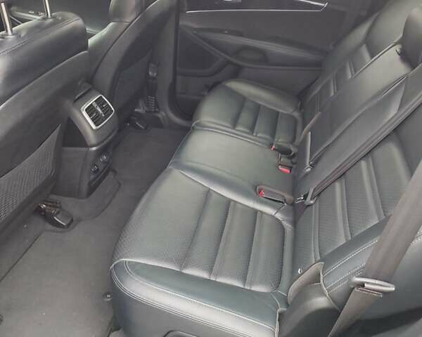 Красный Киа Соренто, объемом двигателя 2.4 л и пробегом 119 тыс. км за 15500 $, фото 5 на Automoto.ua