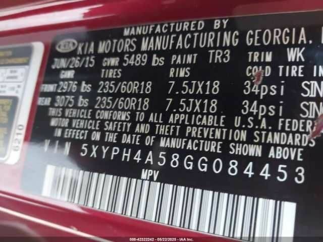 Красный Киа Соренто, объемом двигателя 3.3 л и пробегом 85 тыс. км за 2000 $, фото 18 на Automoto.ua