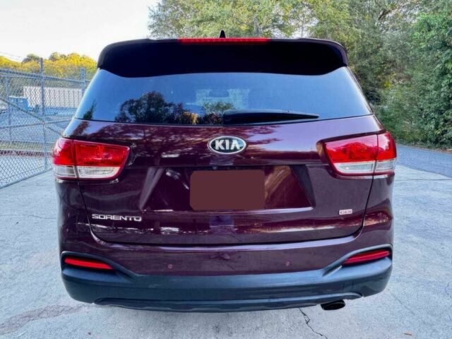 Кіа Соренто 2017 у Вінниці на Automoto.ua Червоний Кіа Соренто, об'ємом двигуна 2.4 л та пробігом 69 тис. км за 12000 $, фото 5 на Automoto.ua