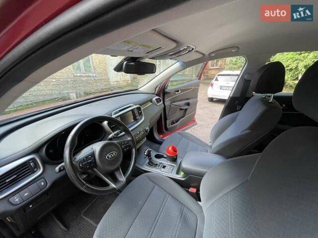 Червоний Кіа Соренто, об'ємом двигуна 2.36 л та пробігом 45 тис. км за 22000 $, фото 15 на Automoto.ua