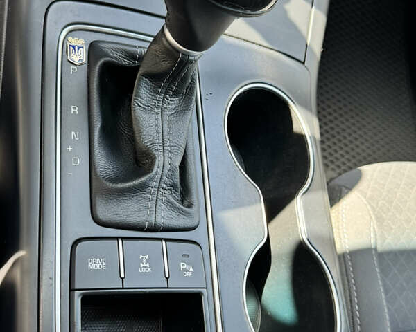 Червоний Кіа Соренто, об'ємом двигуна 2.4 л та пробігом 103 тис. км за 15100 $, фото 47 на Automoto.ua