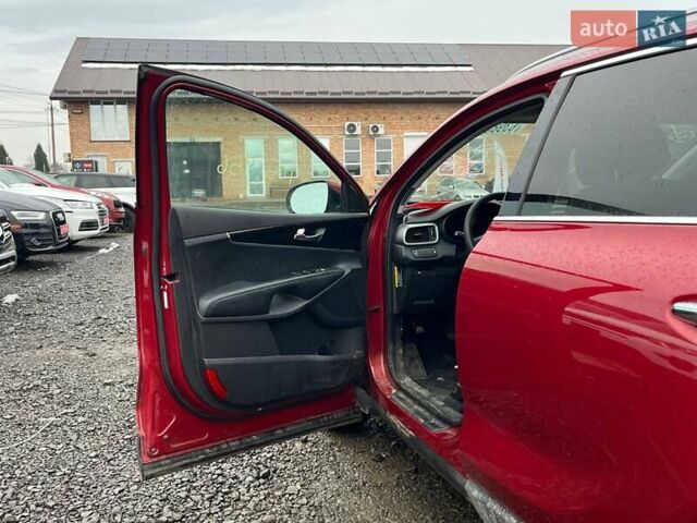Красный Киа Соренто, объемом двигателя 2.4 л и пробегом 169 тыс. км за 9500 $, фото 9 на Automoto.ua