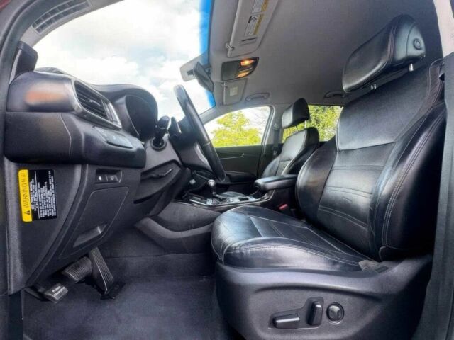 Красный Киа Соренто, объемом двигателя 2 л и пробегом 62 тыс. км за 11200 $, фото 7 на Automoto.ua