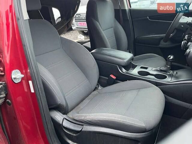 Красный Киа Соренто, объемом двигателя 2.4 л и пробегом 169 тыс. км за 9500 $, фото 17 на Automoto.ua