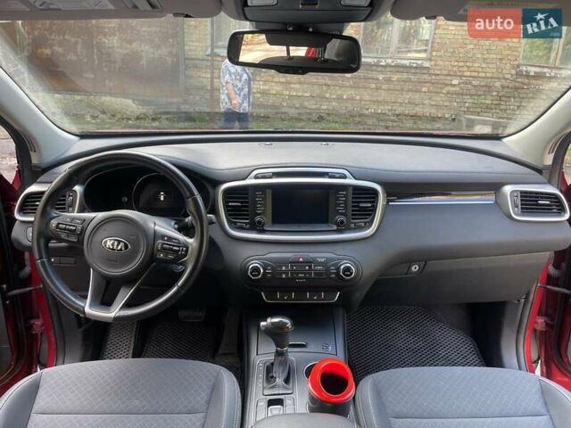Червоний Кіа Соренто, об'ємом двигуна 2.36 л та пробігом 45 тис. км за 22000 $, фото 7 на Automoto.ua