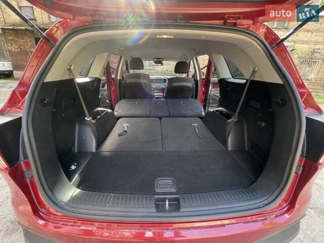 Червоний Кіа Соренто, об'ємом двигуна 2.36 л та пробігом 45 тис. км за 22000 $, фото 31 на Automoto.ua