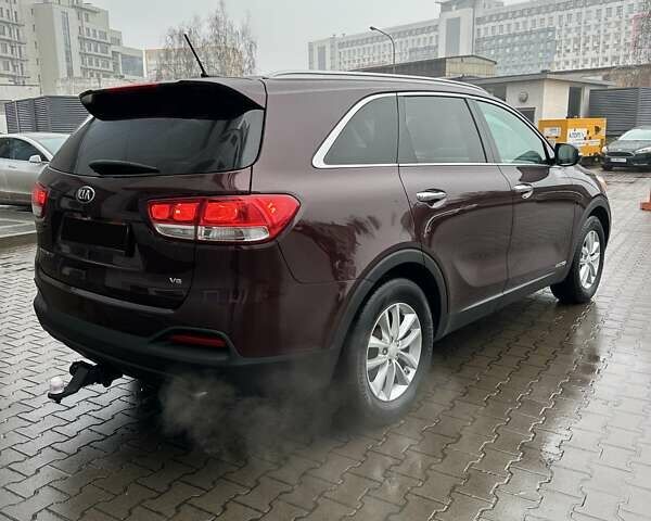 Красный Киа Соренто, объемом двигателя 3.34 л и пробегом 87 тыс. км за 16500 $, фото 8 на Automoto.ua