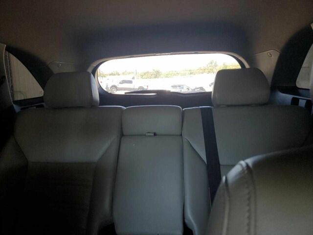 Красный Киа Соренто, объемом двигателя 2.4 л и пробегом 120 тыс. км за 10500 $, фото 8 на Automoto.ua