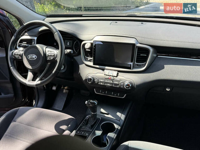 Червоний Кіа Соренто, об'ємом двигуна 2.4 л та пробігом 103 тис. км за 15100 $, фото 41 на Automoto.ua