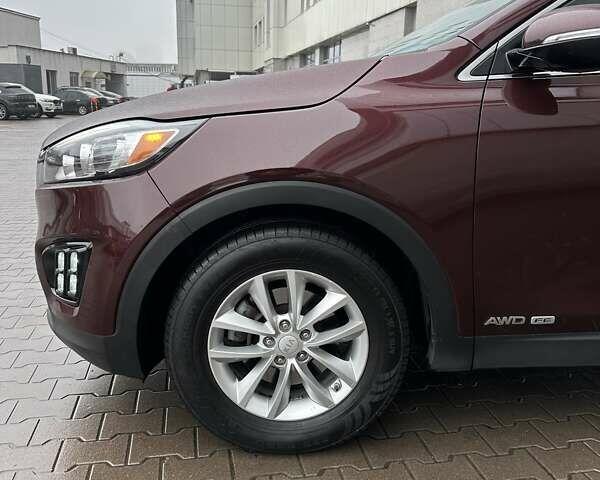 Красный Киа Соренто, объемом двигателя 3.34 л и пробегом 87 тыс. км за 16500 $, фото 12 на Automoto.ua