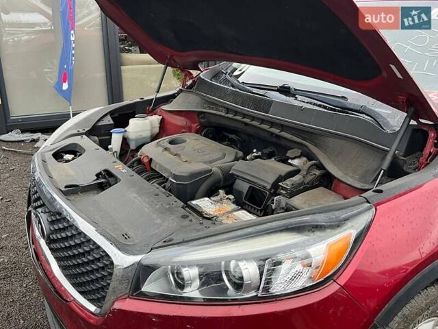 Красный Киа Соренто, объемом двигателя 2.4 л и пробегом 169 тыс. км за 9500 $, фото 20 на Automoto.ua