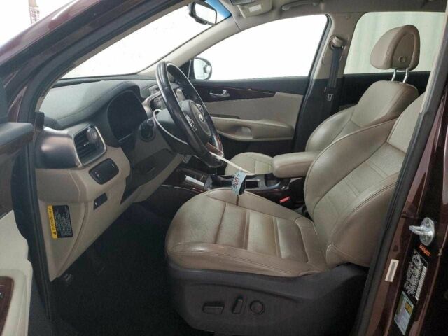 Красный Киа Соренто, объемом двигателя 2.4 л и пробегом 120 тыс. км за 10500 $, фото 6 на Automoto.ua