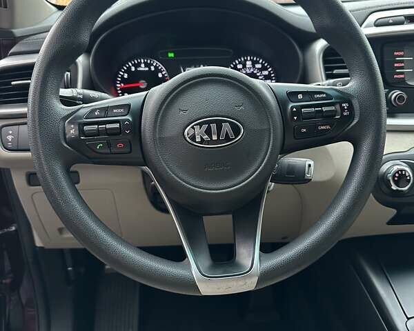 Красный Киа Соренто, объемом двигателя 3.34 л и пробегом 87 тыс. км за 16500 $, фото 29 на Automoto.ua