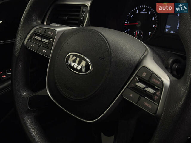 Красный Киа Соренто, объемом двигателя 2.36 л и пробегом 96 тыс. км за 17999 $, фото 24 на Automoto.ua