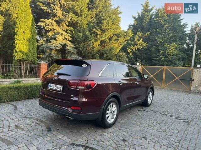 Красный Киа Соренто, объемом двигателя 2.4 л и пробегом 45 тыс. км за 22000 $, фото 20 на Automoto.ua