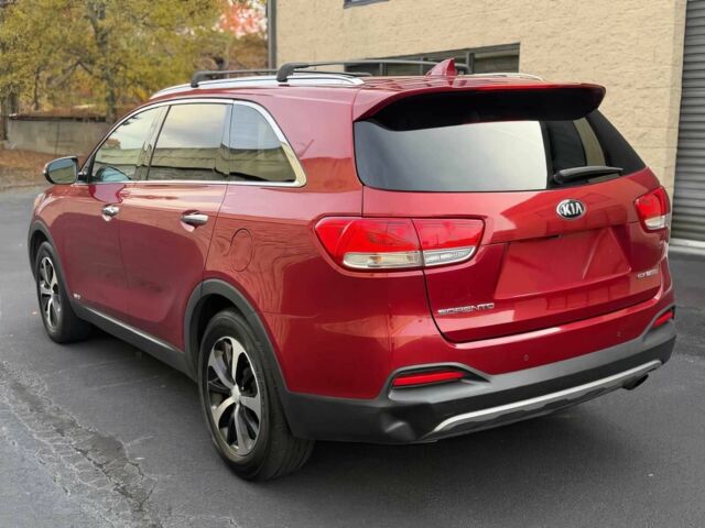 Червоний Кіа Соренто, об'ємом двигуна 2 л та пробігом 38 тис. км за 10900 $, фото 4 на Automoto.ua