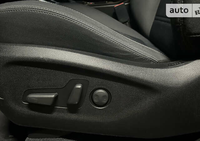 Красный Киа Соренто, объемом двигателя 2.36 л и пробегом 99 тыс. км за 18900 $, фото 32 на Automoto.ua