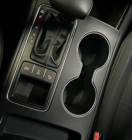 Красный Киа Соренто, объемом двигателя 2.36 л и пробегом 99 тыс. км за 18900 $, фото 40 на Automoto.ua