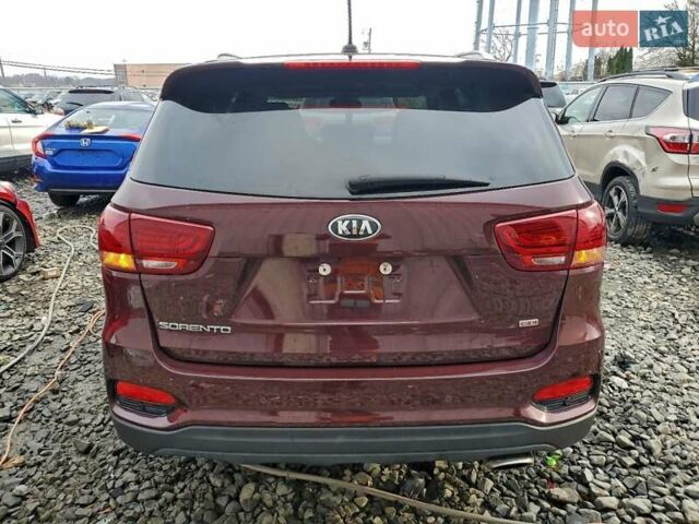 Красный Киа Соренто, объемом двигателя 2.4 л и пробегом 87 тыс. км за 3200 $, фото 5 на Automoto.ua