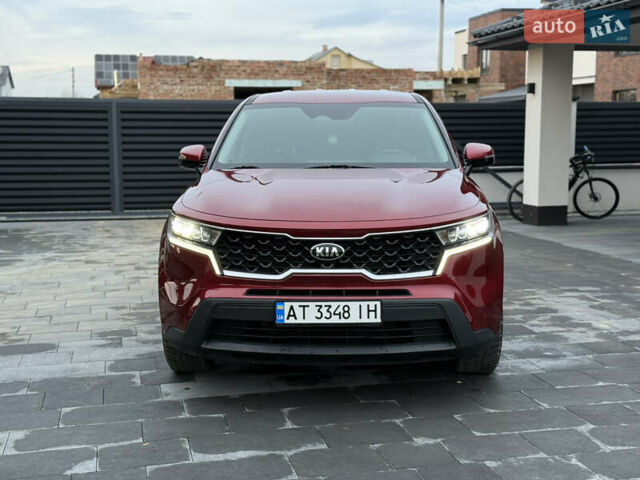 Красный Киа Соренто, объемом двигателя 2.49 л и пробегом 65 тыс. км за 24800 $, фото 2 на Automoto.ua
