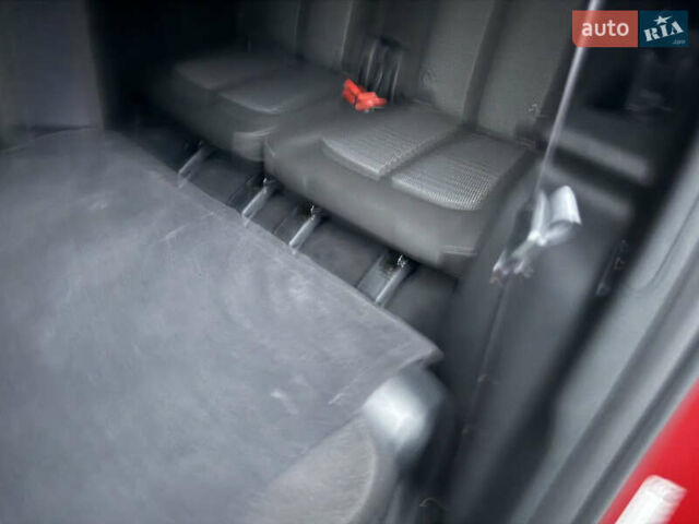 Красный Киа Соренто, объемом двигателя 2.49 л и пробегом 65 тыс. км за 24800 $, фото 29 на Automoto.ua