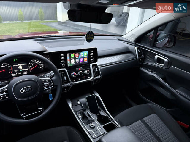 Красный Киа Соренто, объемом двигателя 2.49 л и пробегом 65 тыс. км за 24800 $, фото 13 на Automoto.ua