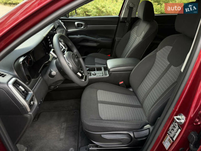 Красный Киа Соренто, объемом двигателя 2.49 л и пробегом 65 тыс. км за 24600 $, фото 20 на Automoto.ua