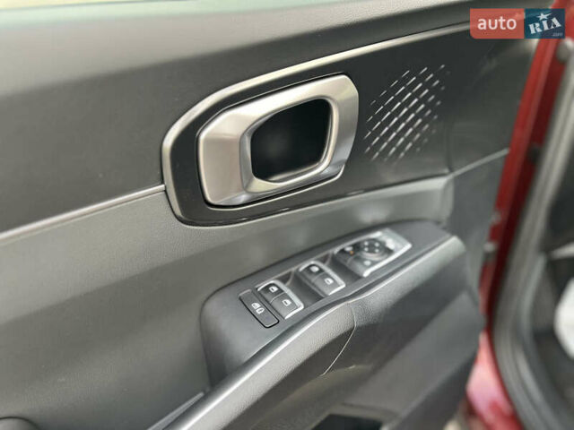 Красный Киа Соренто, объемом двигателя 2.5 л и пробегом 1 тыс. км за 42500 $, фото 9 на Automoto.ua