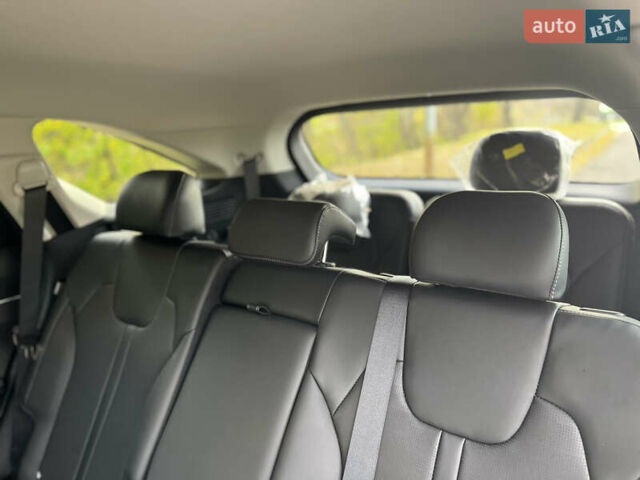 Червоний Кіа Соренто, об'ємом двигуна 2.5 л та пробігом 1 тис. км за 41900 $, фото 15 на Automoto.ua