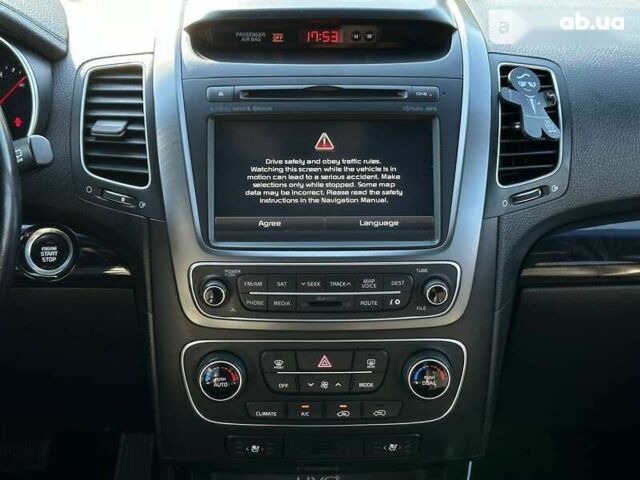 Киа Соренто, объемом двигателя 0 л и пробегом 127 тыс. км за 16000 $, фото 20 на Automoto.ua