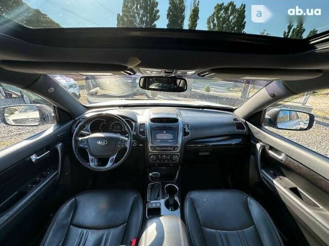 Киа Соренто, объемом двигателя 0 л и пробегом 127 тыс. км за 16000 $, фото 17 на Automoto.ua