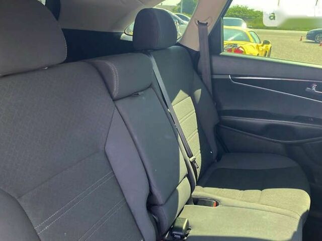 Киа Соренто, объемом двигателя 2.4 л и пробегом 158 тыс. км за 17200 $, фото 19 на Automoto.ua