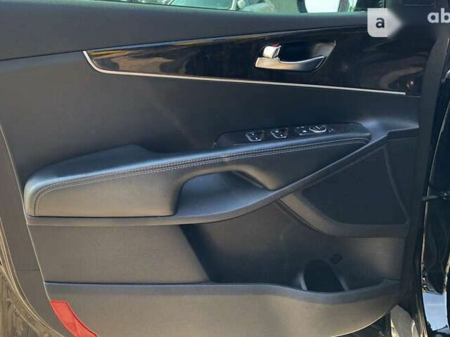 Киа Соренто, объемом двигателя 2.4 л и пробегом 158 тыс. км за 17200 $, фото 8 на Automoto.ua