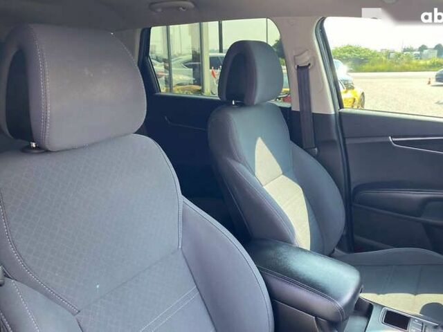 Киа Соренто, объемом двигателя 2.4 л и пробегом 158 тыс. км за 17200 $, фото 16 на Automoto.ua