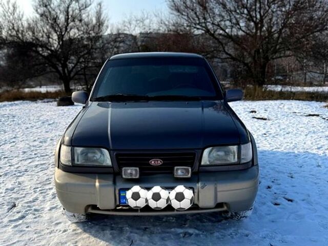 Киа Соренто, объемом двигателя 20 л и пробегом 256 тыс. км за 2700 $, фото 6 на Automoto.ua