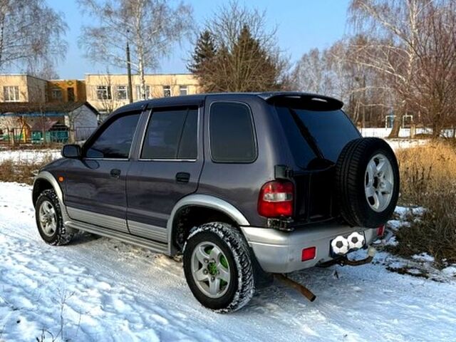 Киа Соренто, объемом двигателя 20 л и пробегом 256 тыс. км за 2700 $, фото 5 на Automoto.ua