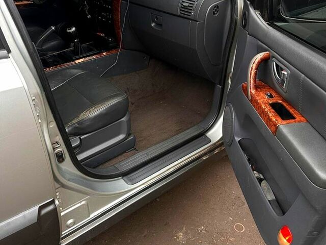 Кіа Соренто, об'ємом двигуна 2.5 л та пробігом 360 тис. км за 3200 $, фото 1 на Automoto.ua