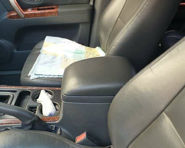 Киа Соренто, объемом двигателя 2.5 л и пробегом 276 тыс. км за 6500 $, фото 9 на Automoto.ua