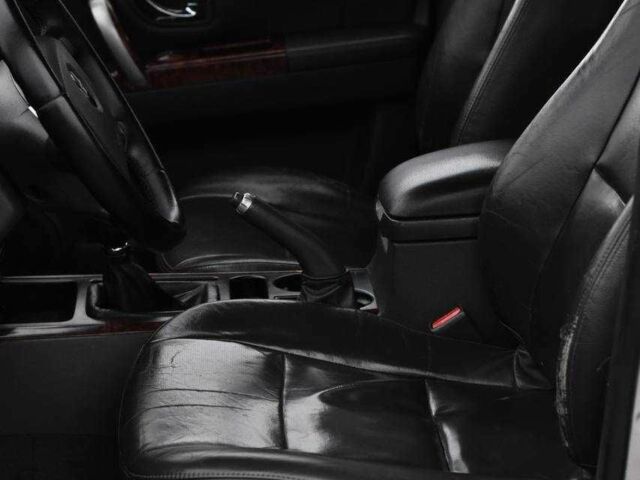 Киа Соренто, объемом двигателя 2.5 л и пробегом 336 тыс. км за 2950 $, фото 8 на Automoto.ua