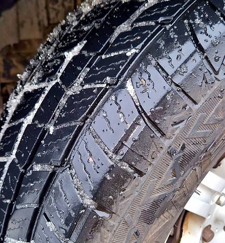 Кіа Соренто, об'ємом двигуна 25 л та пробігом 220 тис. км за 4300 $, фото 9 на Automoto.ua